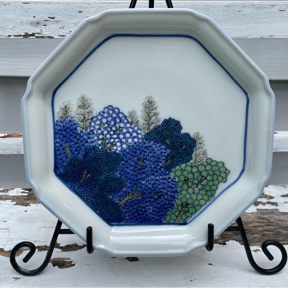 Vintage Japanese Takahashi Octagonal 7” Plate. Vibrant Jewel Tones/ Blue/Green